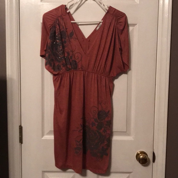 Light rust color with grey print - Picture 1 of 2